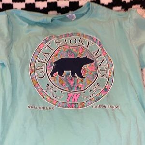 Smokey mountains tee✨✨